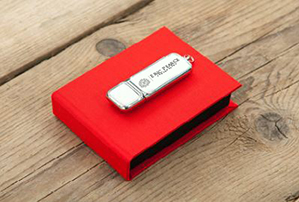 USB Product Example - Eric Pearce Photography